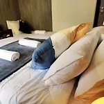 Liberdade Royal Direito Апартаменти *